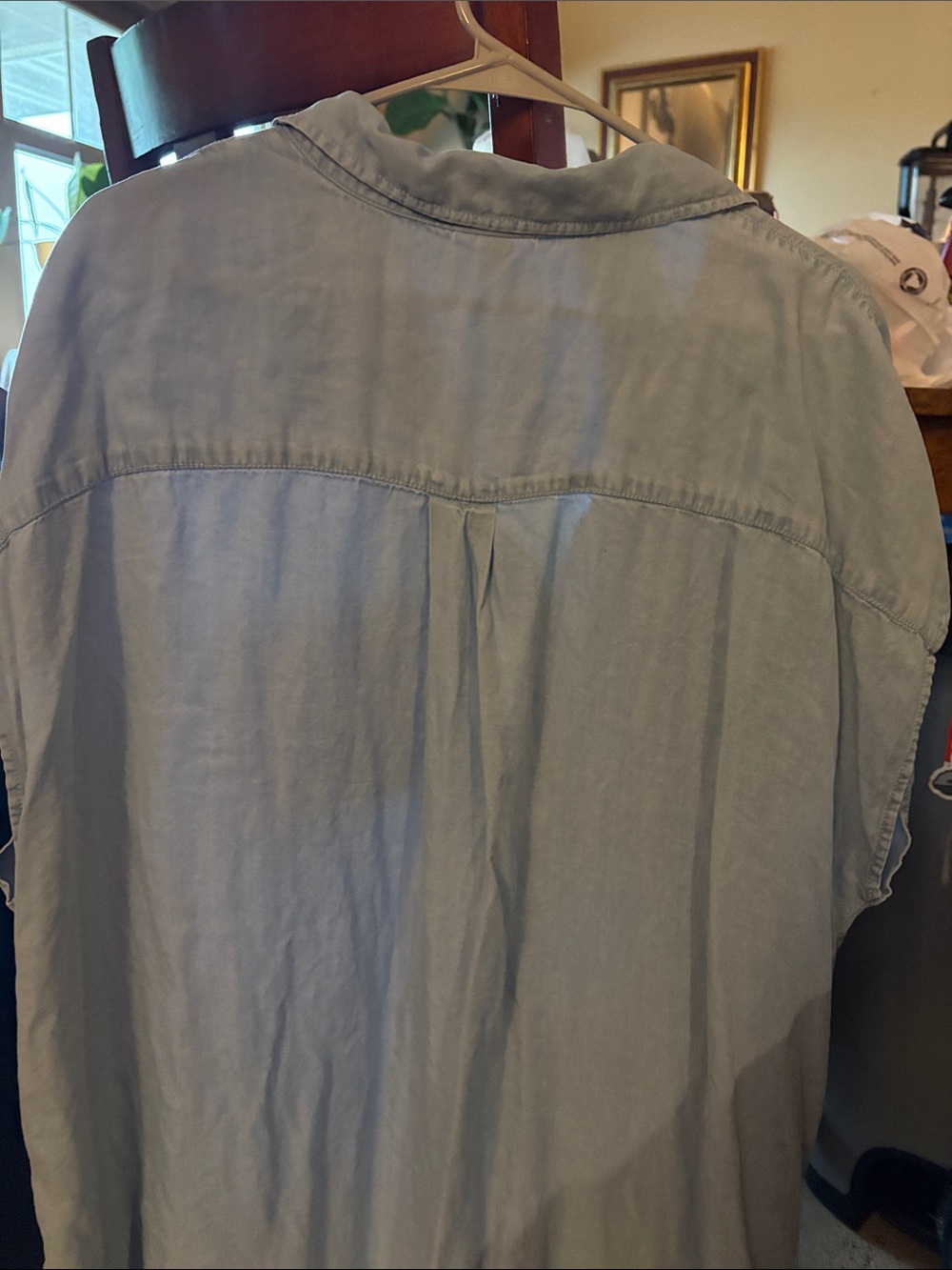 torrid Pale Blue Short Sleeve Button-Down Shirt - Picture 3 of 6
